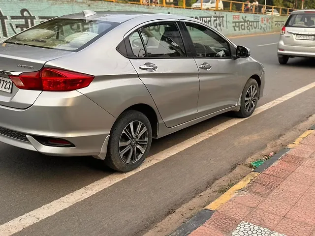Used Honda City 4th Generation V Petrol [2017-2019] in Kanpur