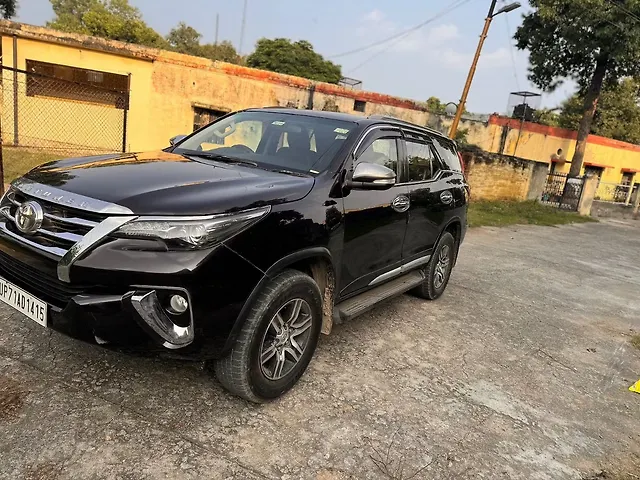 Used Toyota Fortuner [2016-2021] 2.8 4x2 MT [2016-2020] in Kanpur