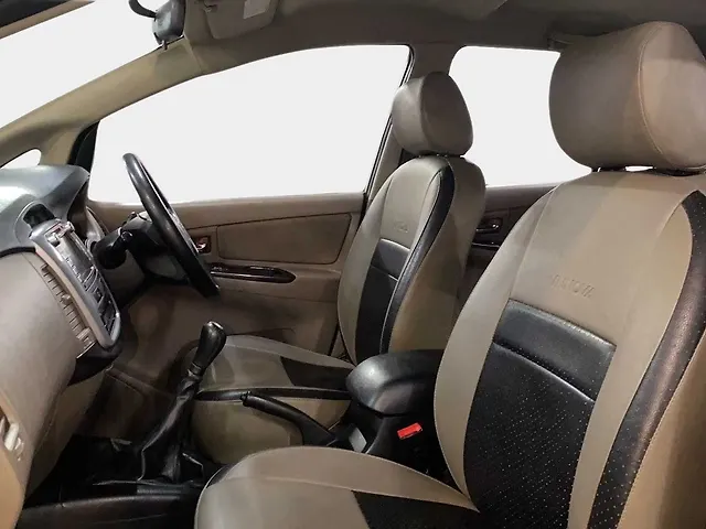 Used Toyota Innova [2013-2014] 2.5 VX 8 STR BS-III in Chandigarh