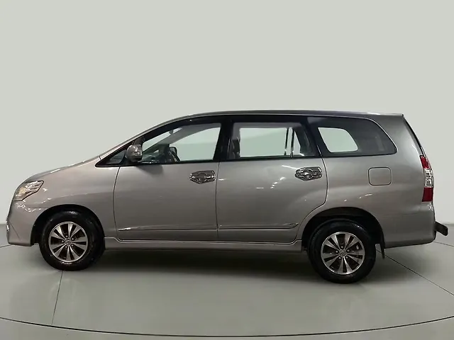 Used Toyota Innova [2013-2014] 2.5 VX 8 STR BS-III in Chandigarh
