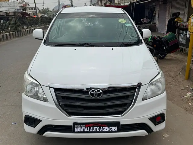 Used 2015 Toyota Innova in Kishangarh