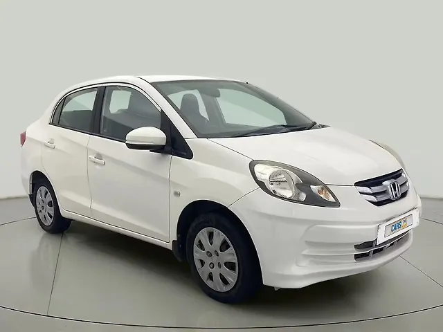 Used 2015 Honda Amaze in Ahmedabad