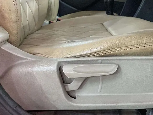 Used Volkswagen Polo [2012-2014] Comfortline 1.2L (P) in Mumbai