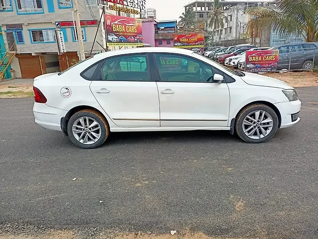 Used Skoda Rapid Style 1.6 MPI in Bhubaneswar Used Skoda Rapid Style 1.6 MPI in Bhubaneswar