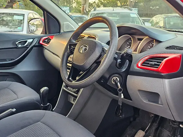 Used Tata Tigor [2017-2018] Revotron XZ (O) in Nashik