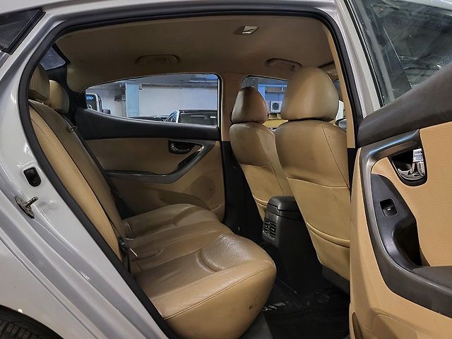 Used Hyundai Elantra [2012-2015] 1.8 SX MT in Mumbai