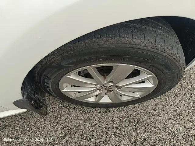 Used Volkswagen Polo [2016-2019] Highline1.2L (P) in Hyderabad