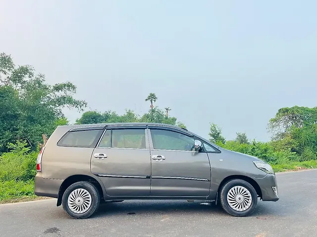 Used Toyota Innova [2009-2012] 2.0 G1 BS-IV in Patna