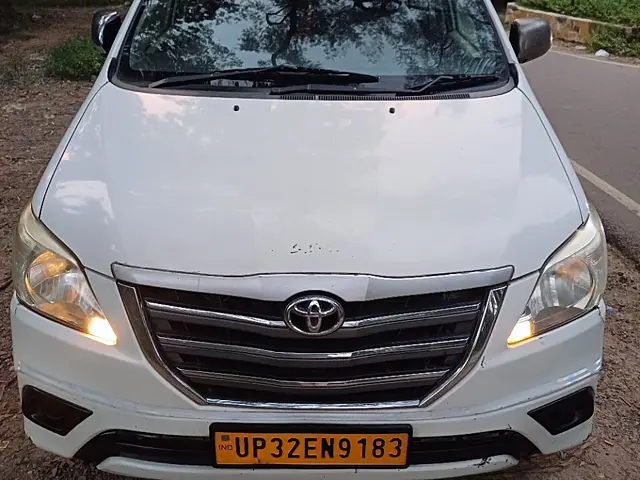 Used 2015 Toyota Innova in Lucknow