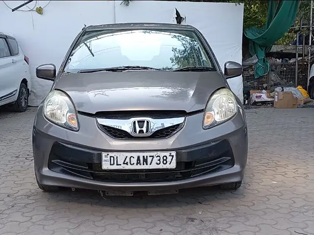 Used 2013 Honda Brio in Delhi