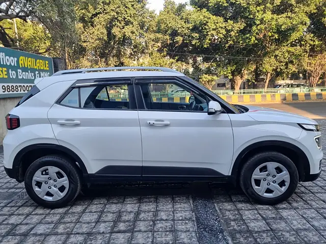 Used Hyundai Venue [2022-2023] SX 1.2 Petrol in Jalandhar