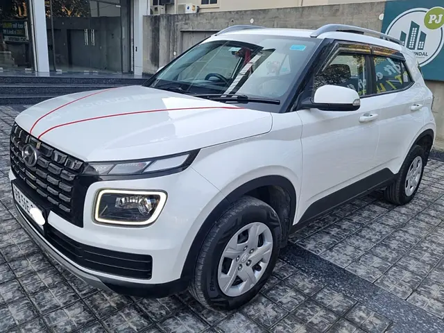 Used Hyundai Venue [2022-2023] SX 1.2 Petrol in Jalandhar