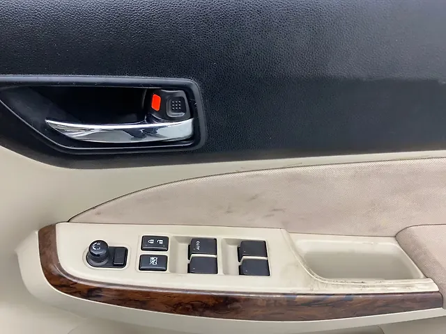 Used Maruti Suzuki Dzire [2017-2020] ZXi Plus AMT in Hyderabad