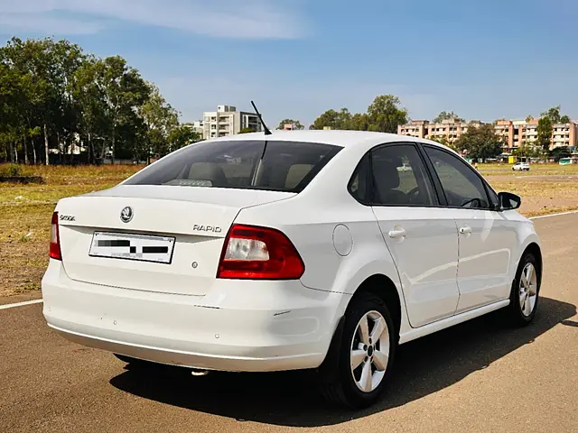 Used Skoda Rapid [2015-2016] 1.5 TDI CR Style Plus AT in Nashik