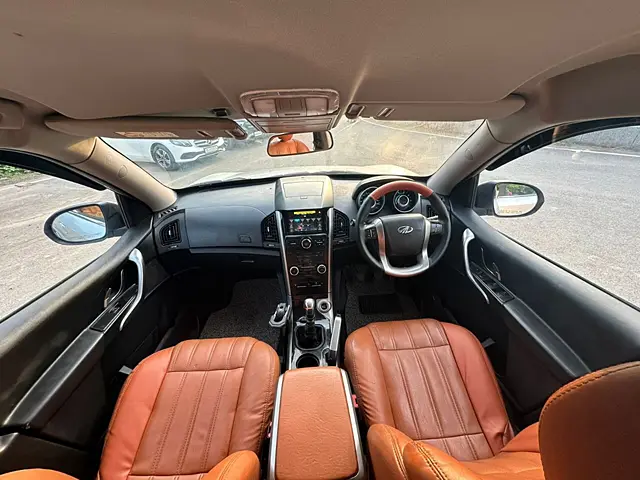 Used Mahindra XUV500 W7 [2018-2020] in Delhi