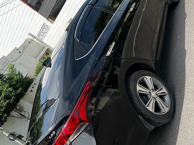 Used Hyundai Verna [2017-2020] SX (O) 1.6 CRDi in Lucknow