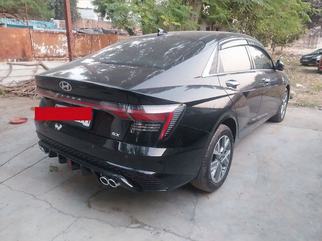 Used Hyundai Verna SX 1.5 Petrol IVT in Meerut