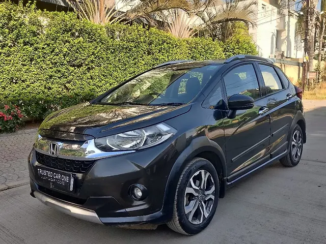 Second Hand 2017 Honda WR-V VX MT Petrol for sale at Rs. 5,50,000