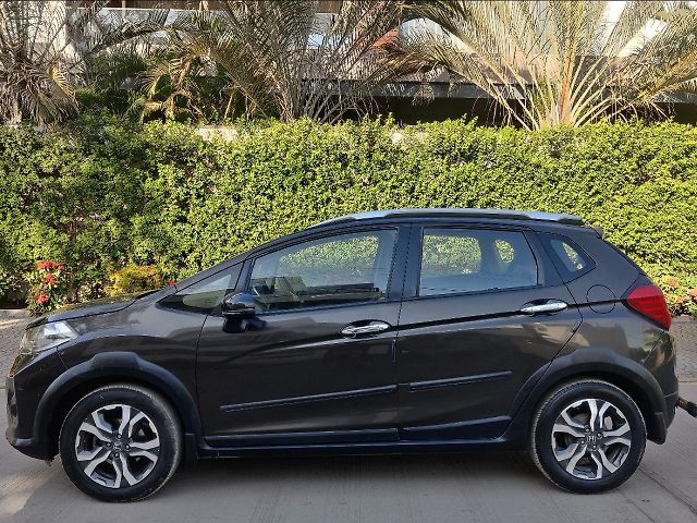 Second Hand 2017 Honda WR-V VX MT Petrol for sale at Rs. 5,50,000