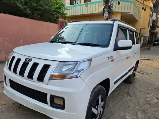 Used Mahindra TUV300 [2015-2019] T4 Plus in Badohi