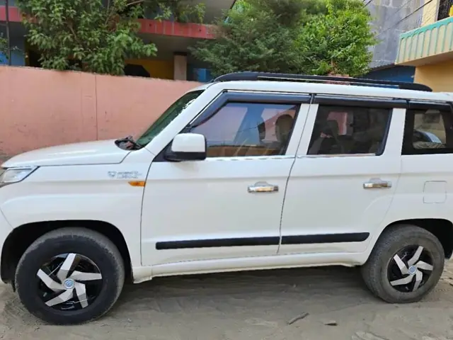 Used Mahindra TUV300 [2015-2019] T4 Plus in Badohi