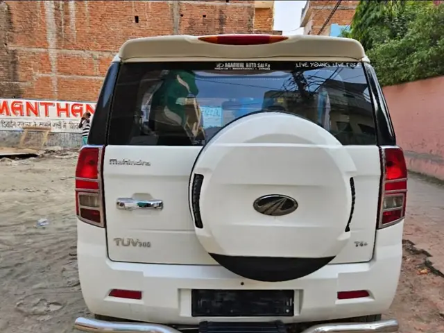 Used Mahindra TUV300 [2015-2019] T4 Plus in Badohi