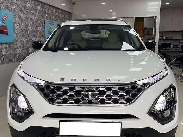 Used 2021 Tata Safari in Lucknow