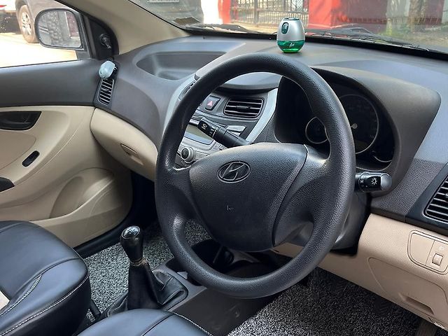 Used Hyundai Eon Magna + in Lucknow