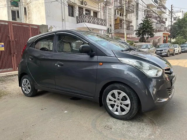 Used Hyundai Eon Magna + in Lucknow