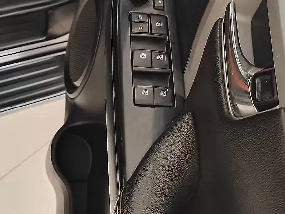 Used Toyota Fortuner [2016-2021] 2.8 4x2 MT [2016-2020] in Kanpur