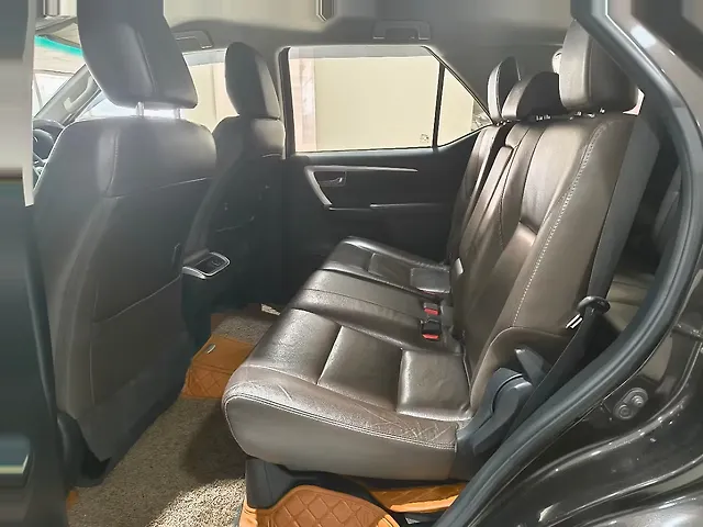 Used Toyota Fortuner [2016-2021] 2.8 4x2 MT [2016-2020] in Kanpur