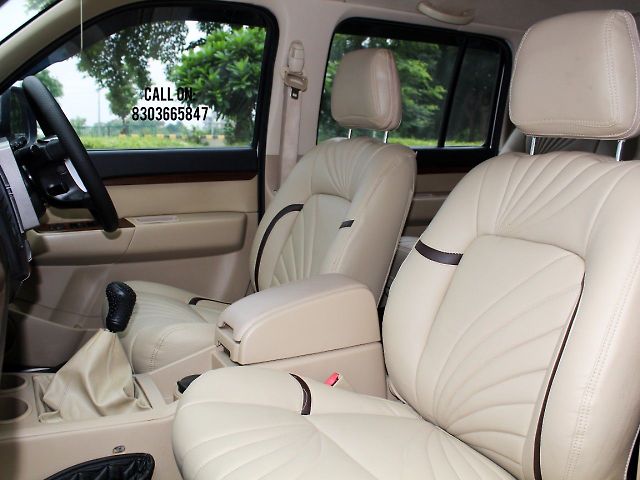 Used Ford Endeavour [2009-2014] 2.5L 4x2 in Lucknow