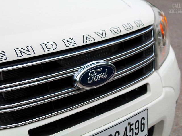 Used Ford Endeavour [2009-2014] 2.5L 4x2 in Lucknow