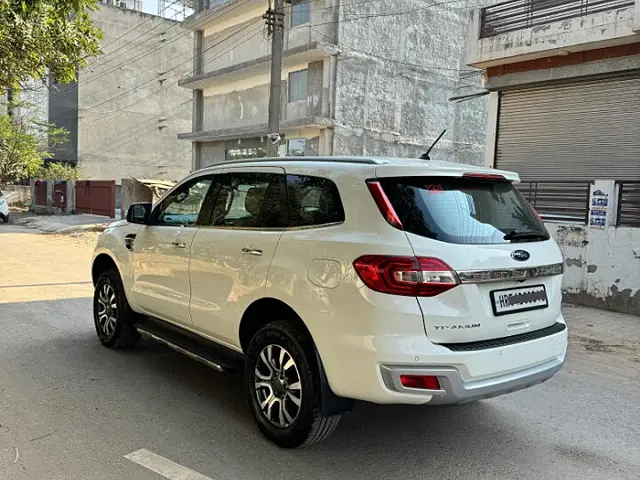 Used Ford Endeavour Titanium Plus 2.2 4x2 AT in Chandigarh