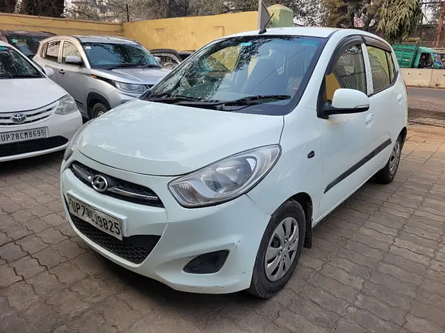 Used 2011 Hyundai i10 in Kanpur