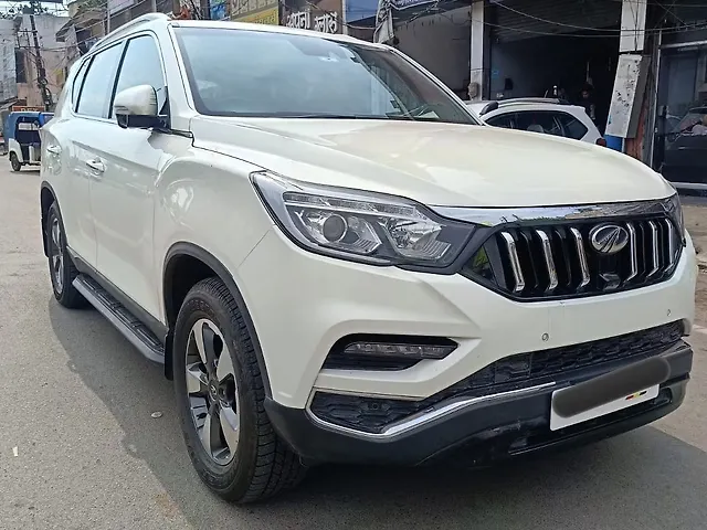 Used Mahindra Alturas G4 4WD AT in Raipur