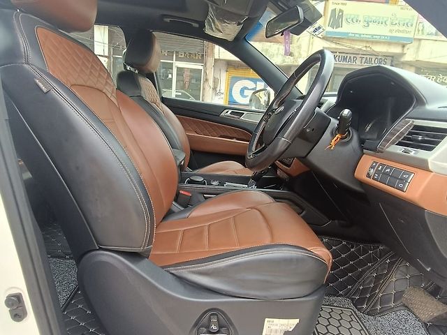 Used Mahindra Alturas G4 4WD AT in Raipur