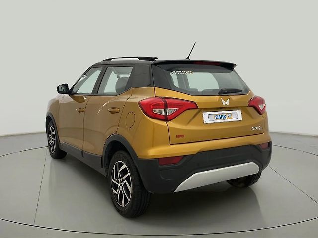 Used Mahindra XUV300 [2019-2024] W8 (O) 1.2 Petrol in Ahmedabad