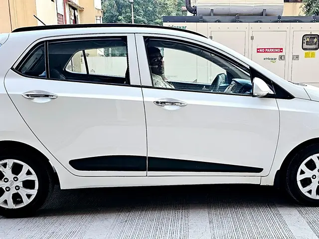 Used Hyundai Grand i10 Sportz (O) U2 1.2 CRDi [2017-2018] in Nashik