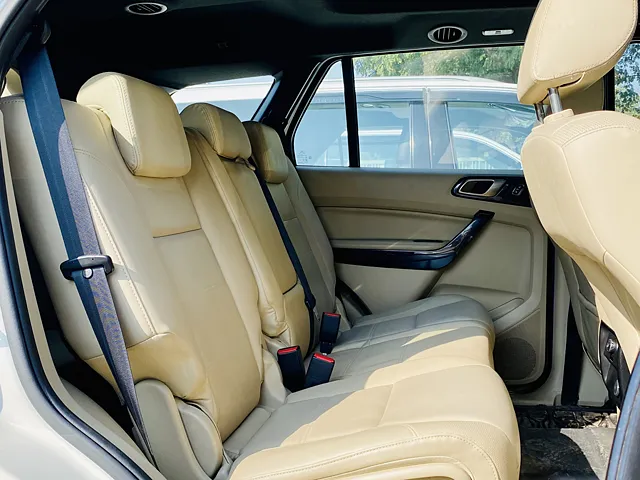 Used Ford Endeavour Titanium Plus 2.0 4x4 AT in Chandigarh
