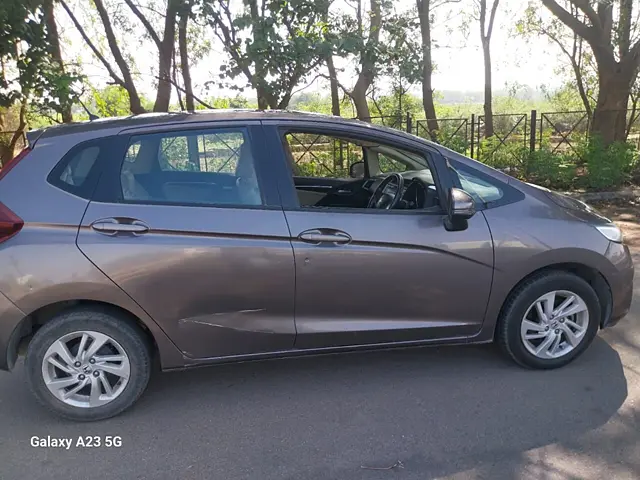 Used Honda Jazz [2015-2018] V Petrol in Hyderabad
