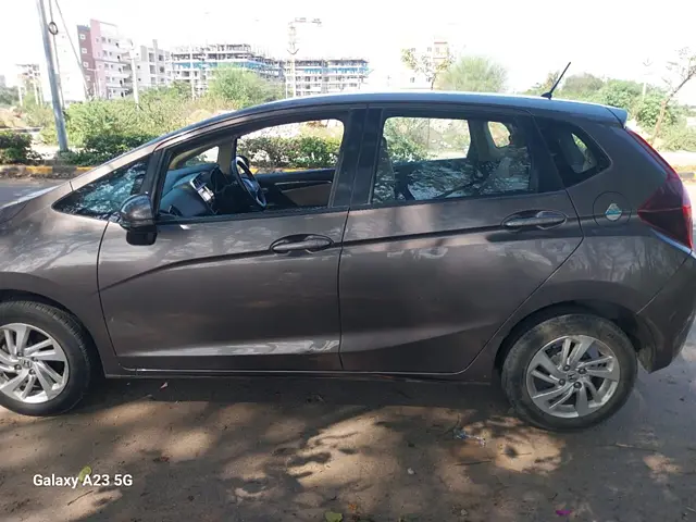 Used Honda Jazz [2015-2018] V Petrol in Hyderabad