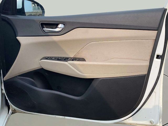 Used Hyundai Verna [2015-2017] 1.6 VTVT SX in Mumbai