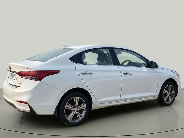 Used Hyundai Verna [2015-2017] 1.6 VTVT SX in Mumbai