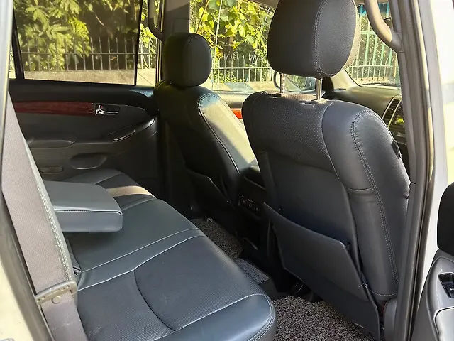 Used Toyota Land Cruiser Prado [2004-2011] VX in Dehradun