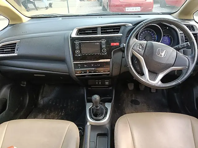 Used Honda Jazz [2015-2018] V Petrol in Hyderabad