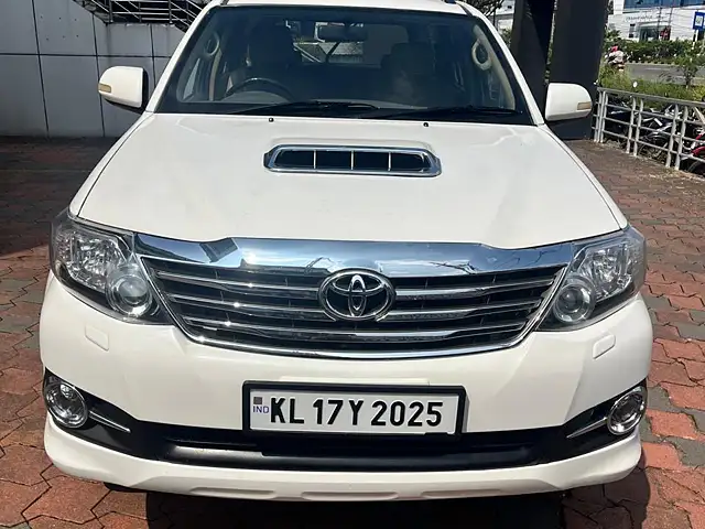 Used 2013 Toyota Fortuner in Kochi