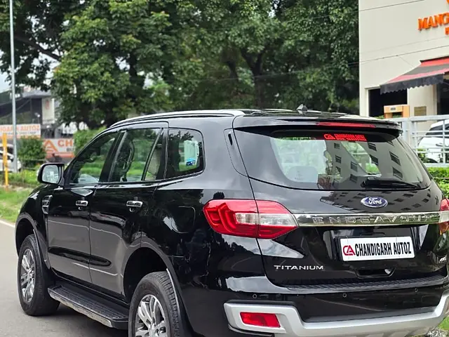 Used Ford Endeavour [2016-2019] Titanium 3.2 4x4 AT in Chandigarh