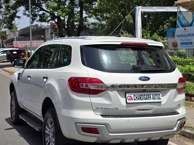 Used Ford Endeavour [2016-2019] Titanium 3.2 4x4 AT in Chandigarh