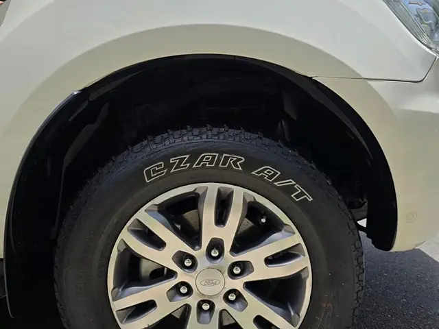 Used Ford Endeavour [2016-2019] Titanium 3.2 4x4 AT in Chandigarh